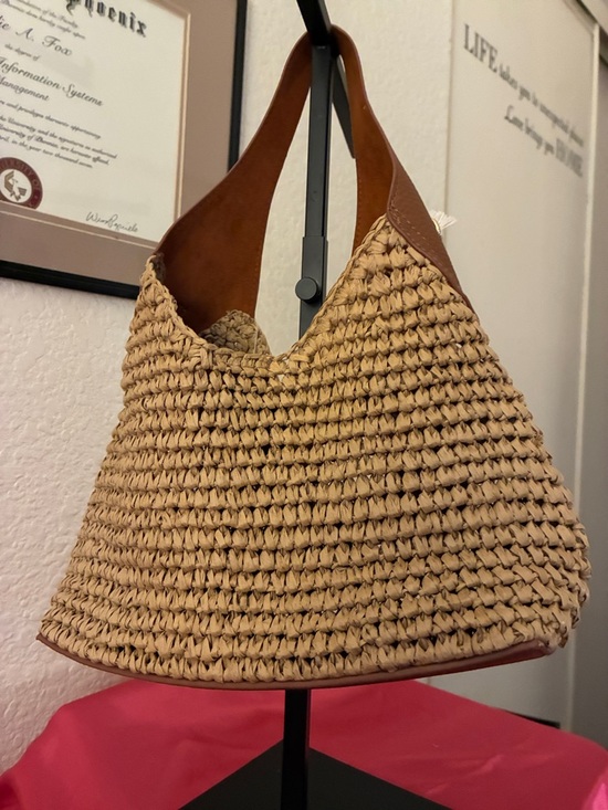 Handbags - Woven Straw Hobo Bag with Gold Chain - Brown-NWT